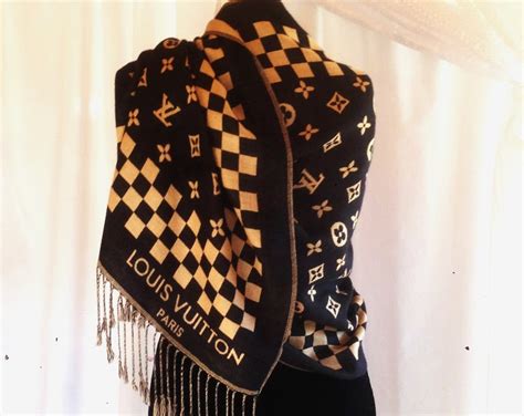 louis vuitton scarves outlet|louis vuitton pashmina scarf.